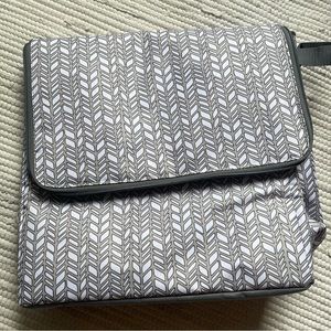 Thirty- One Large Cooler Bag